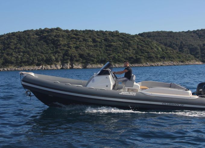 Joker Clubman 28