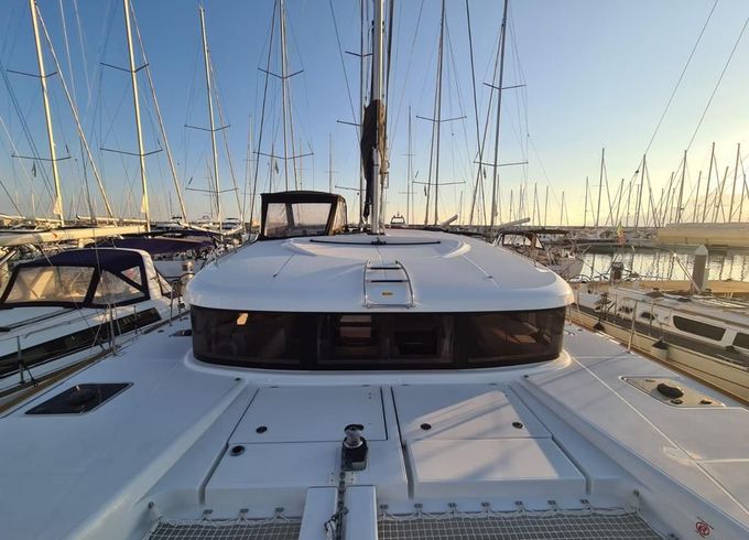 Lagoon 40