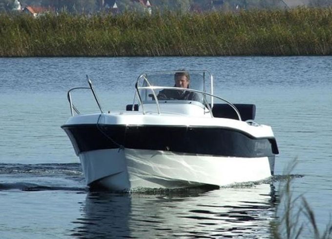 Mareti 450 Open