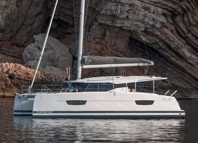 Fountaine Pajot Isla 40