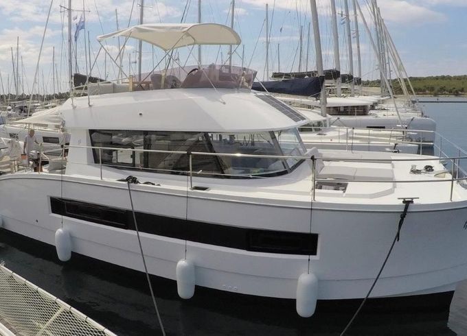 Fountaine Pajot MY37