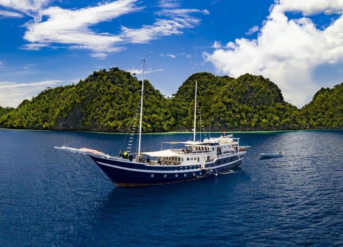 M/S Phinisi Liveboard