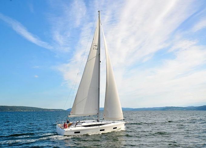 Bavaria C42