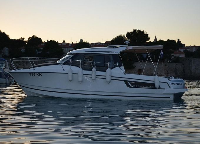 Jeanneau Merry Fisher 795
