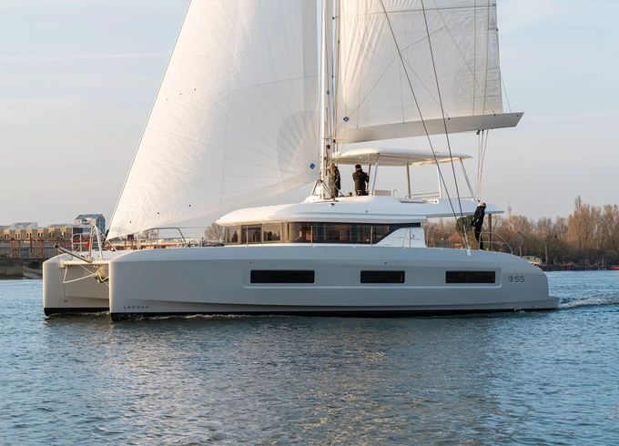 Lagoon 55