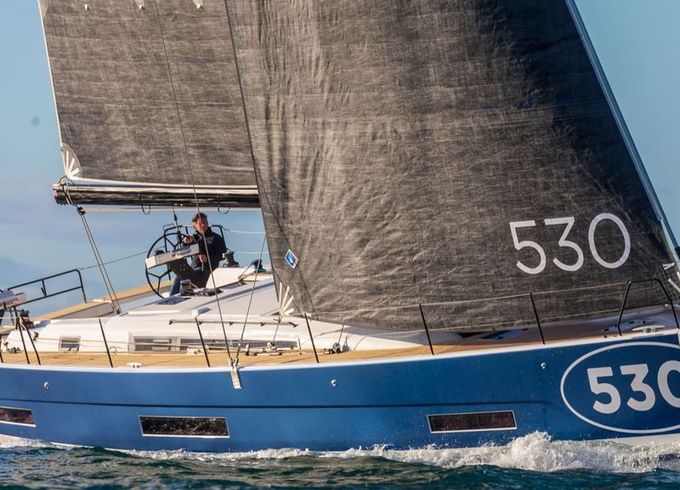 Dufour 530