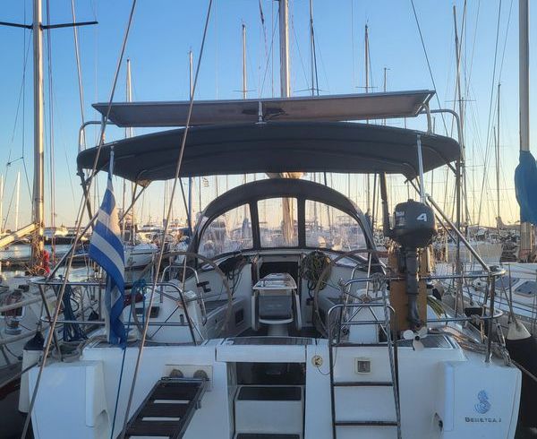 Beneteau Oceanis 43