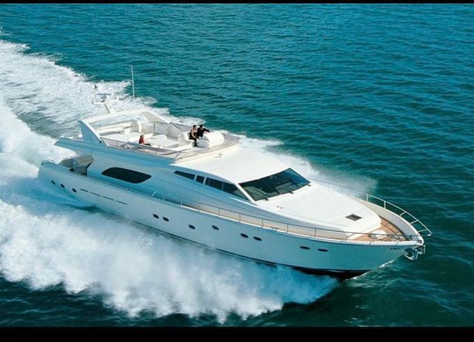 Ferretti 80