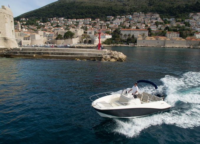 Quicksilver Open 675