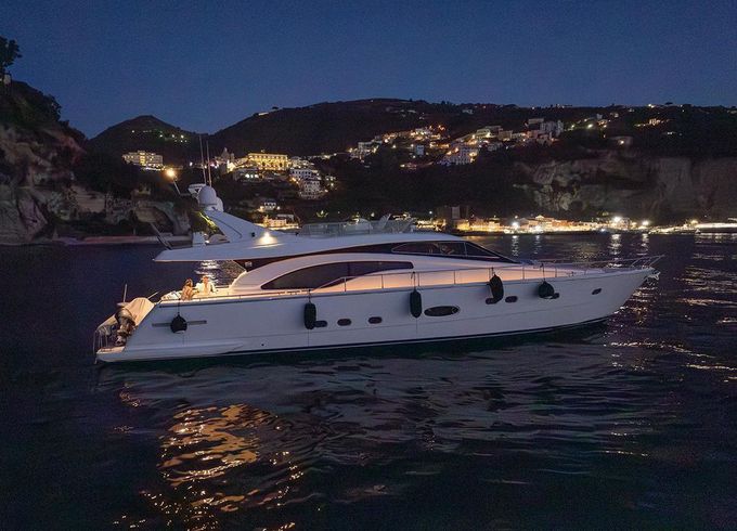 Ferretti 680