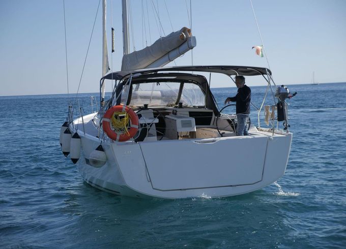 Dufour 430