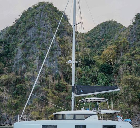 Lagoon 50