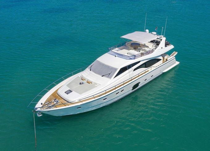 Ferretti 681