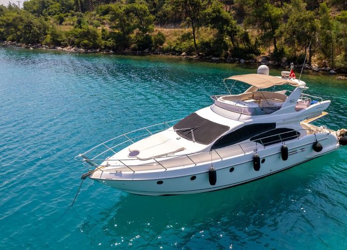 Azimut 50