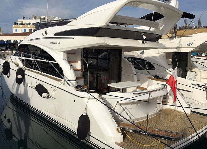 Princess 43
