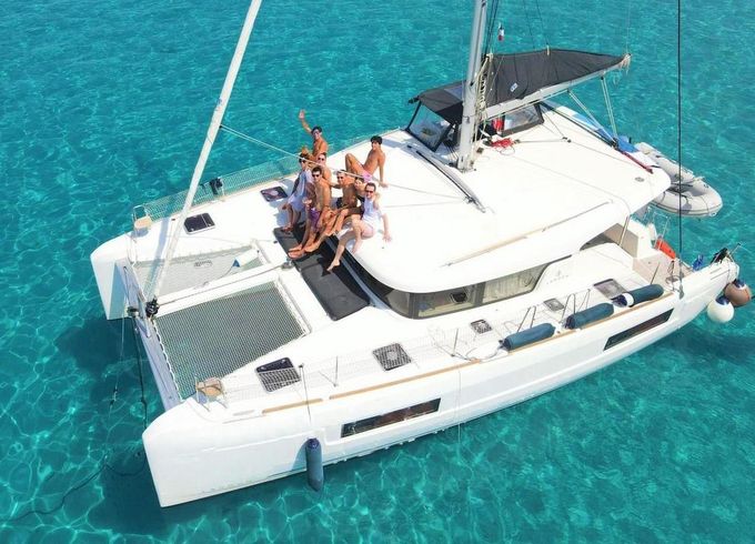 Lagoon 40