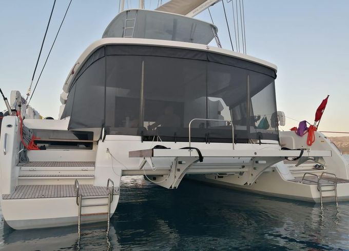 Lagoon 50
