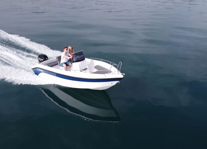 Speedboat 500