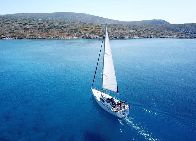 Beneteau Oceanis 43