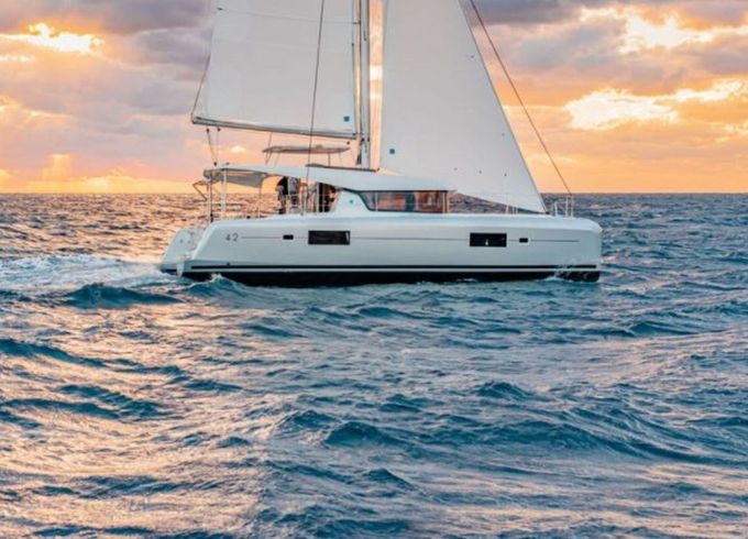 Lagoon 42