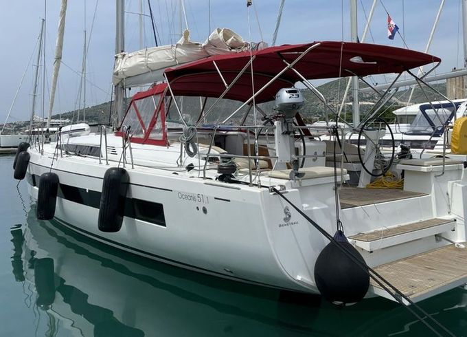 Beneteau Oceanis 51.1