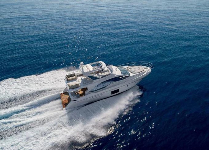 Azimut 55 Fly