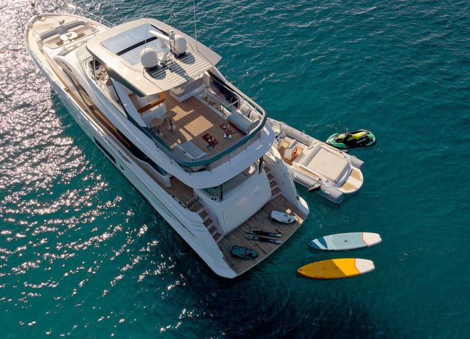 Azimut 78 Flybridge