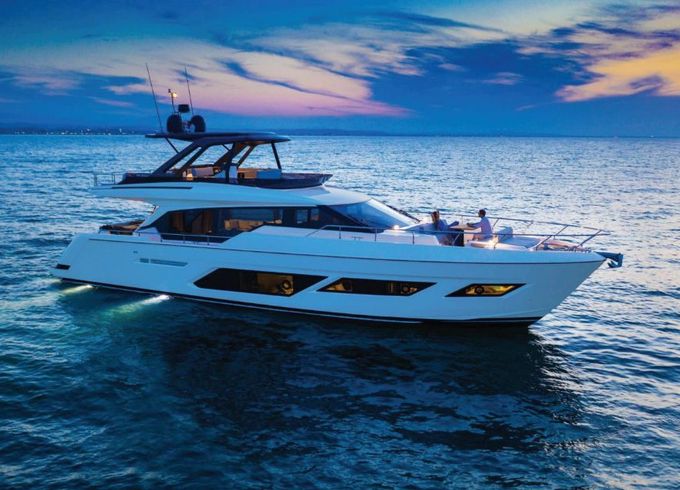 Ferretti 720