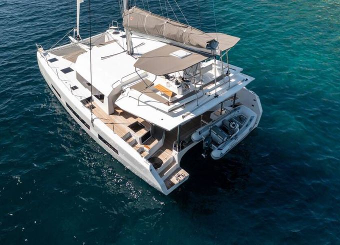 Dufour Catamarans 48