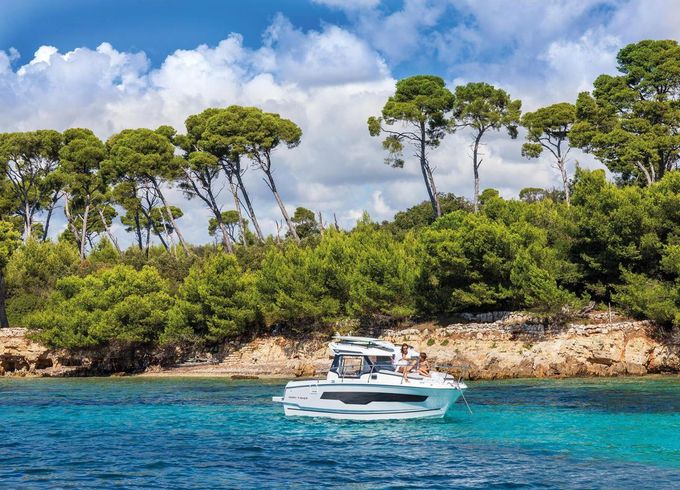 Jeanneau Merry Fisher 795