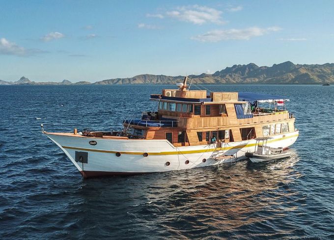 Traditional Yacht