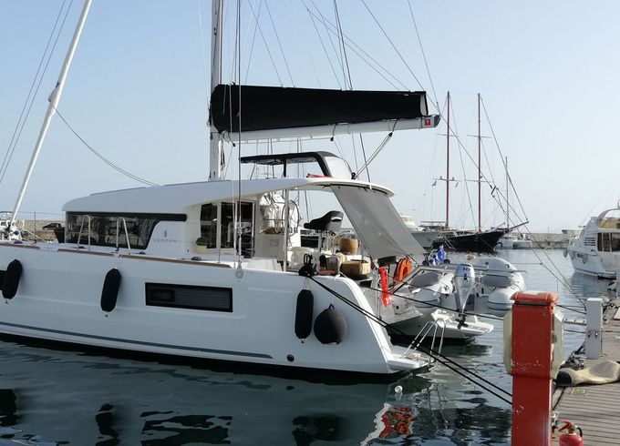 Lagoon 40