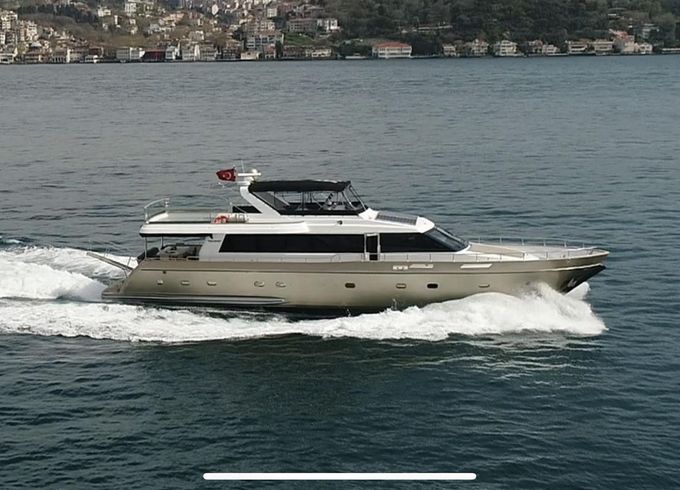 Versilcraft Falcon 85s