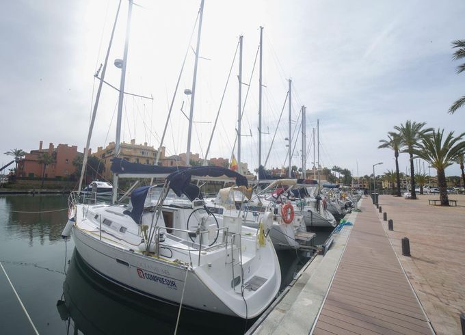 Beneteau Oceanis 34.3