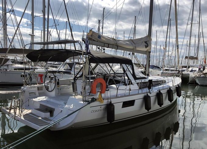 Beneteau Oceanis 48