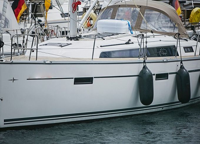 Bavaria Cruiser 37