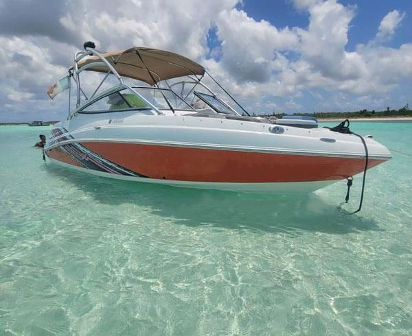 Yamaha Waverunners AR230