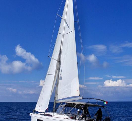 Beneteau Oceanis 51.1