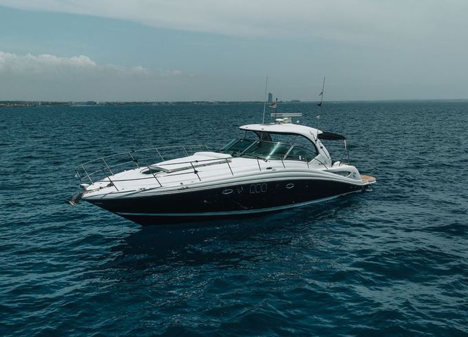 Sea Ray Sundancer 455