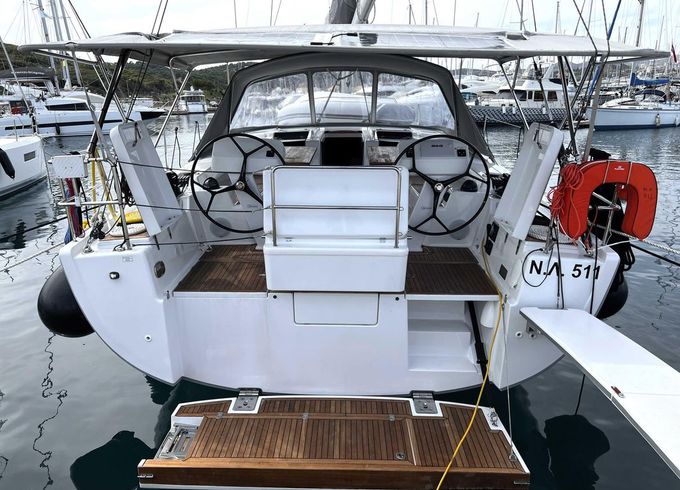 Hanse 508