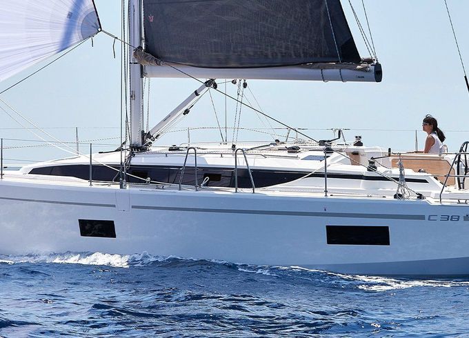Bavaria C38