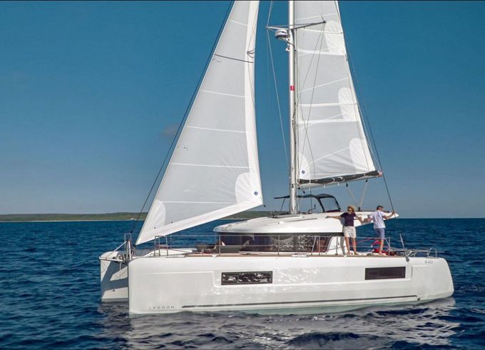 Lagoon 40