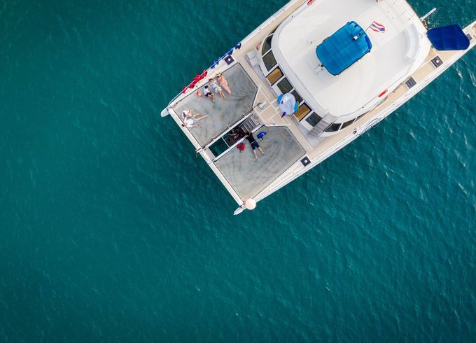 Catamaran 70