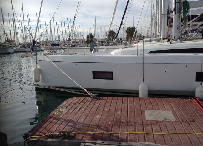 Beneteau Oceanis 51.1