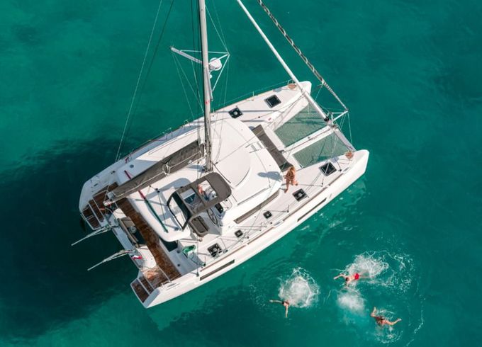 Lagoon 40