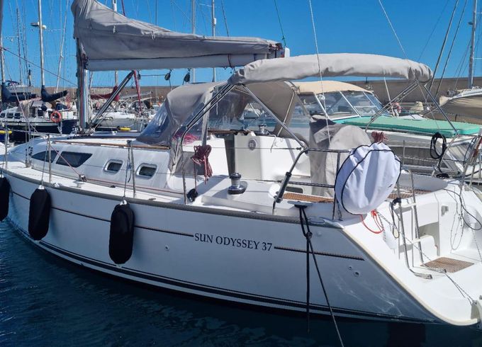 Jeanneau Sun Odyssey 37