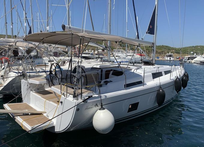 Hanse 418
