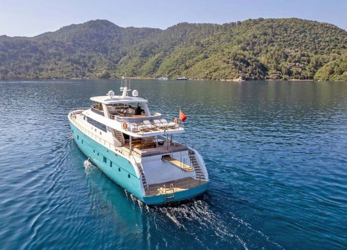 M/Y 138