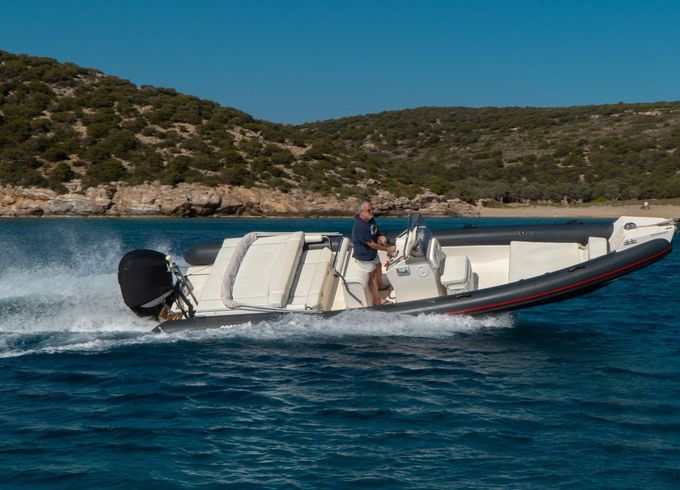 Scorpion 27'