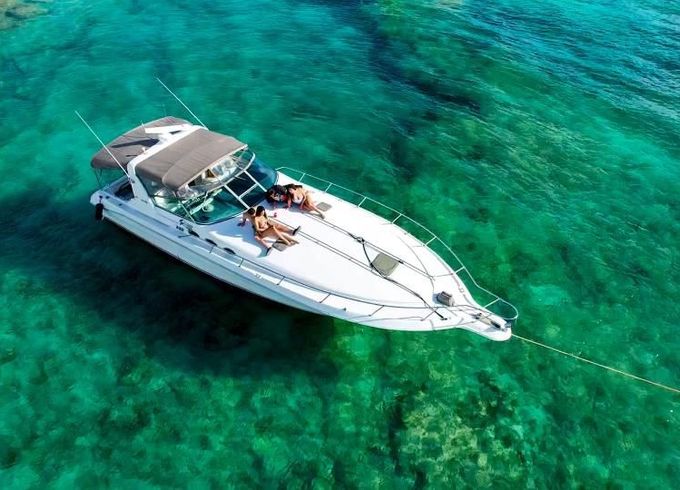 Sea Ray Express